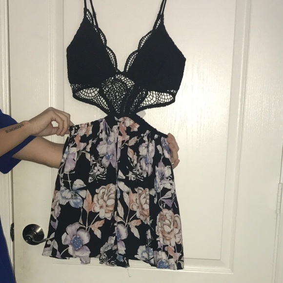 LF Romper - Picture 4 of 7